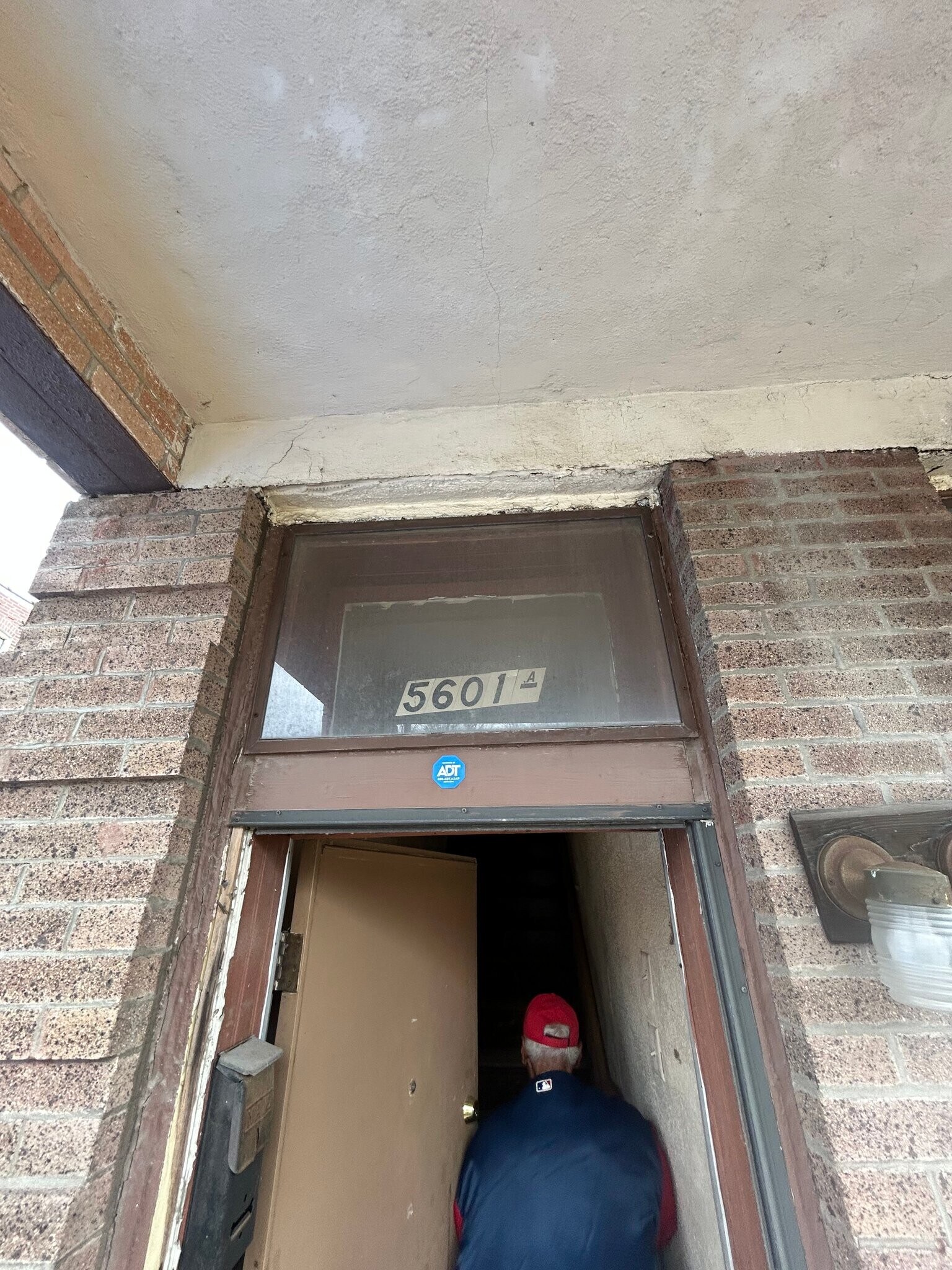 Building Photo - 5601 Lotus Ave