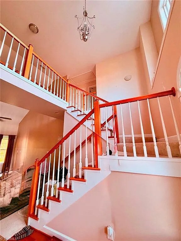 Building Photo - Lease to Own