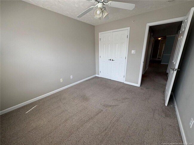 Building Photo - 3330 Harbour Pointe Pl