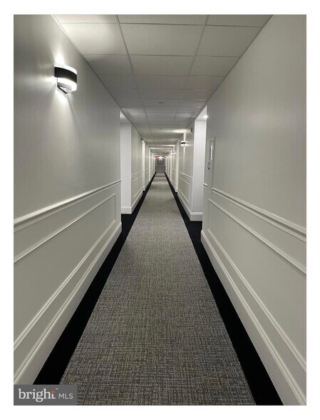 Building Photo - 2001 Hamilton St