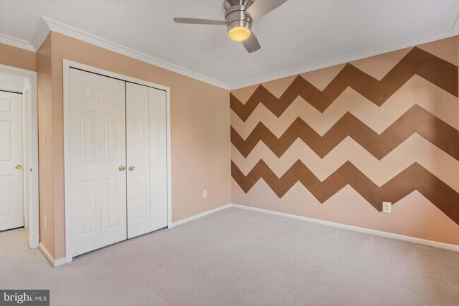 Building Photo - 2621 John Milton Dr