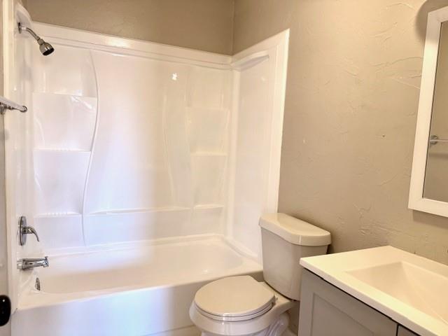 Building Photo - 3812 Lynbrook Ln