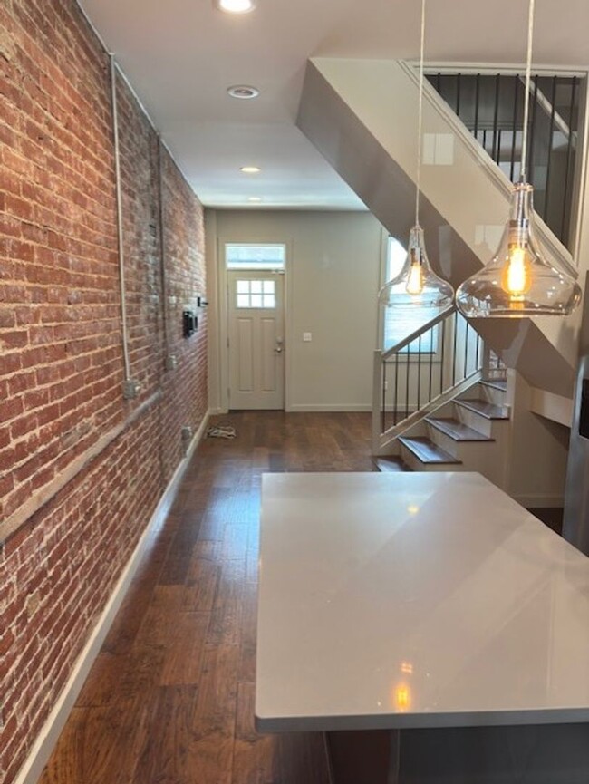 Building Photo - Beautiful Home for Rent