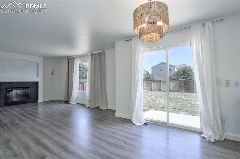 Building Photo - 4966 Hawk Meadow Dr