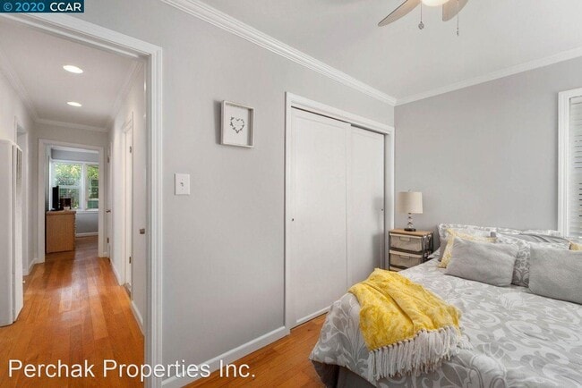 Building Photo - 2 br, 1 bath House - 1680 La Bonita