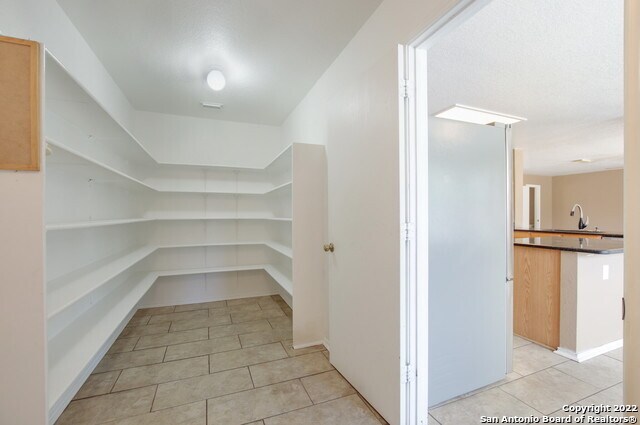 Building Photo - 7414 Forest Edge