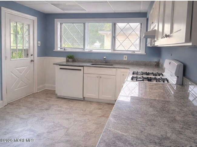 Building Photo - 50 John St