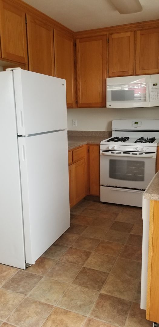 Building Photo - SP42