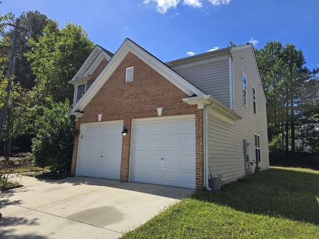 Building Photo - 5030 Reservoir Rd