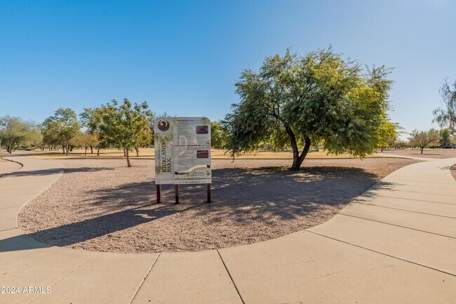 Building Photo - 6420 E Montreal Pl