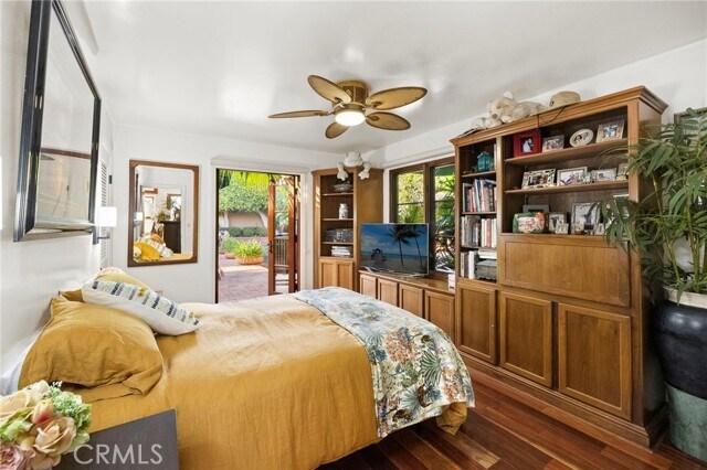 Building Photo - 486 Holly St