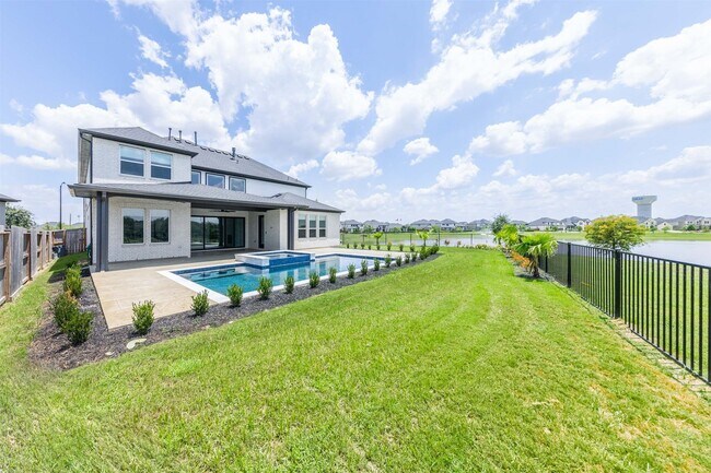 Building Photo - 7526 Sunny Oak Ln