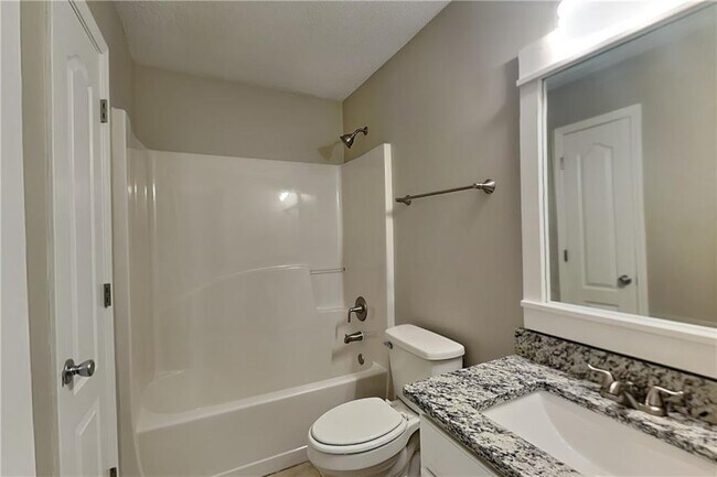 Building Photo - 85 Ellen Glen Way