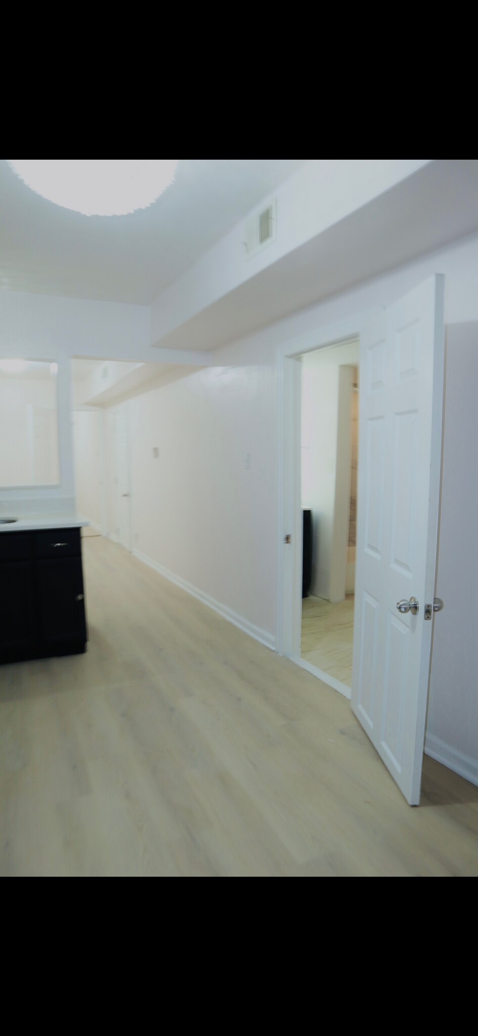 Building Photo - 2314 S Hoyne Ave