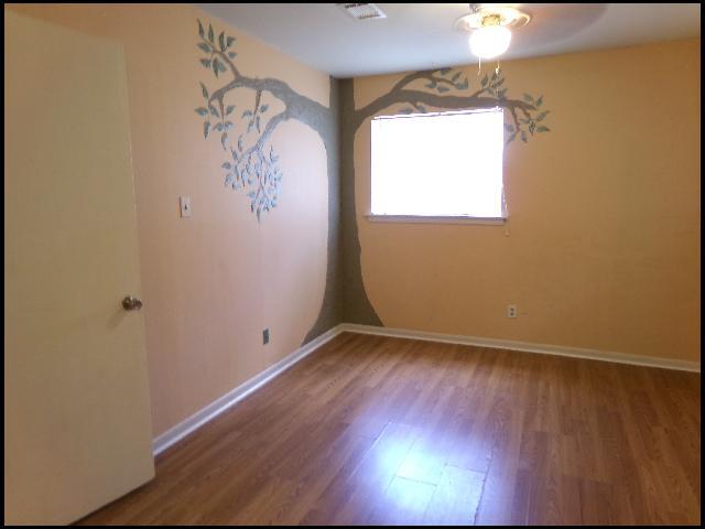 Building Photo - 11423 Birchwood Dr