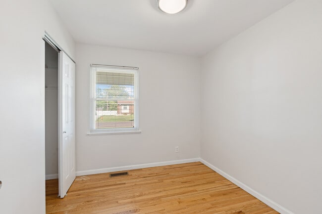 Building Photo - 5328 Cherryview Ln