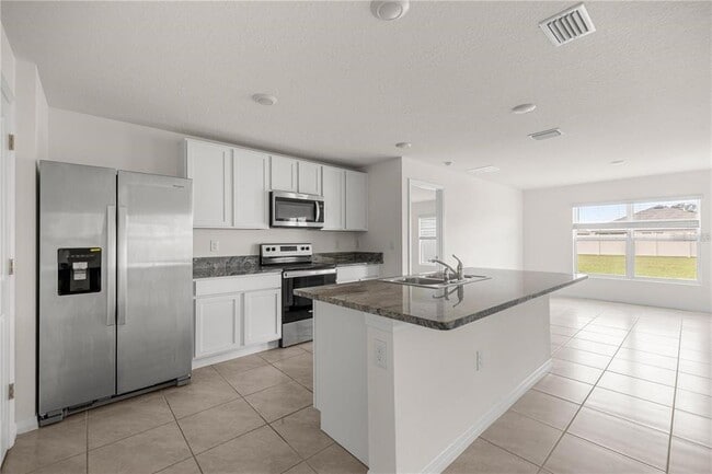 Building Photo - 8904 SW 50th Ter