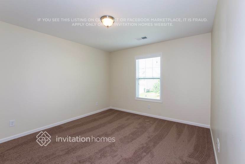 Building Photo - 4924 Elementary View Dr