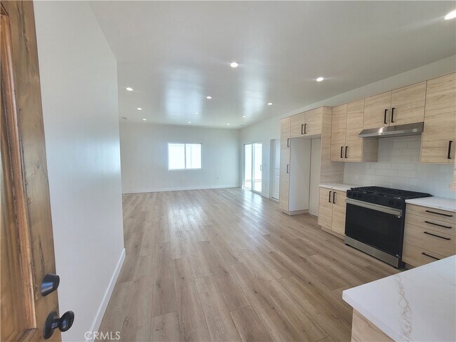 Building Photo - 16840 Los Alimos St
