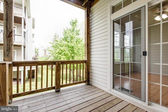 Building Photo - 11013 Apple Orchard Ct