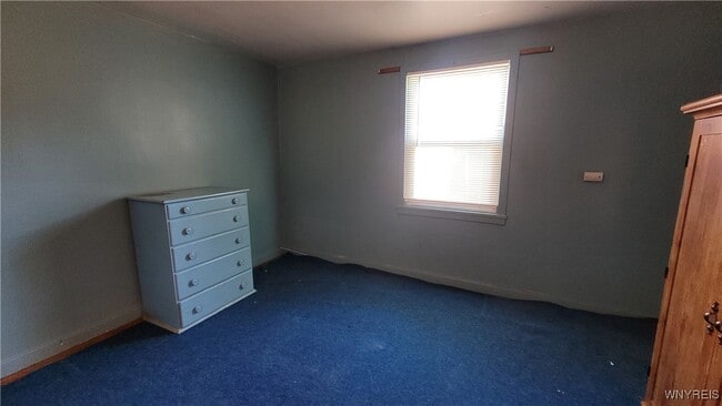 Building Photo - 6 Balzac Ct