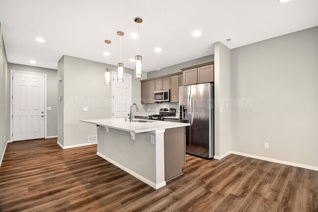 Building Photo - 7108 Passing Sky Dr