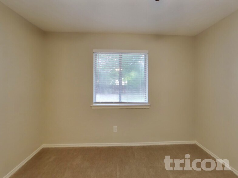 Building Photo - 8311 Rock Brook St