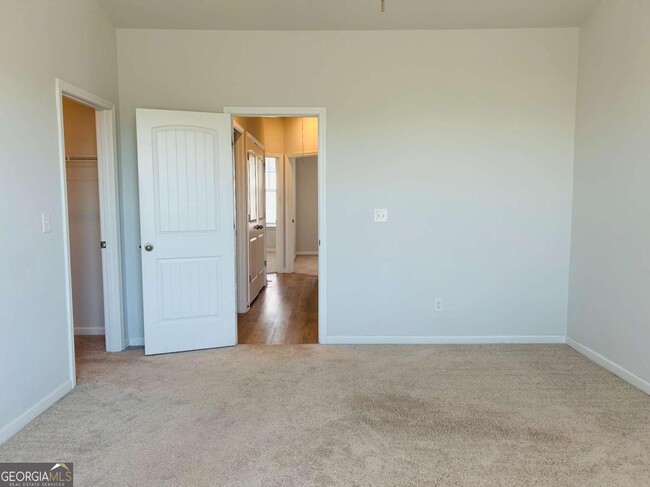 Building Photo - 140 Reese St