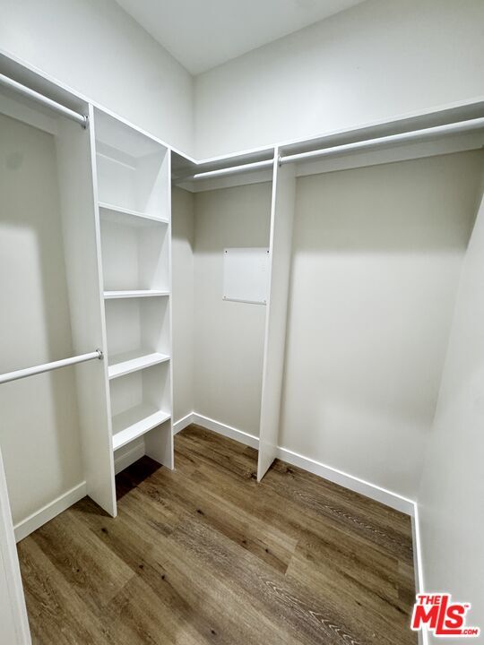 Building Photo - 5635 Homeside Ave