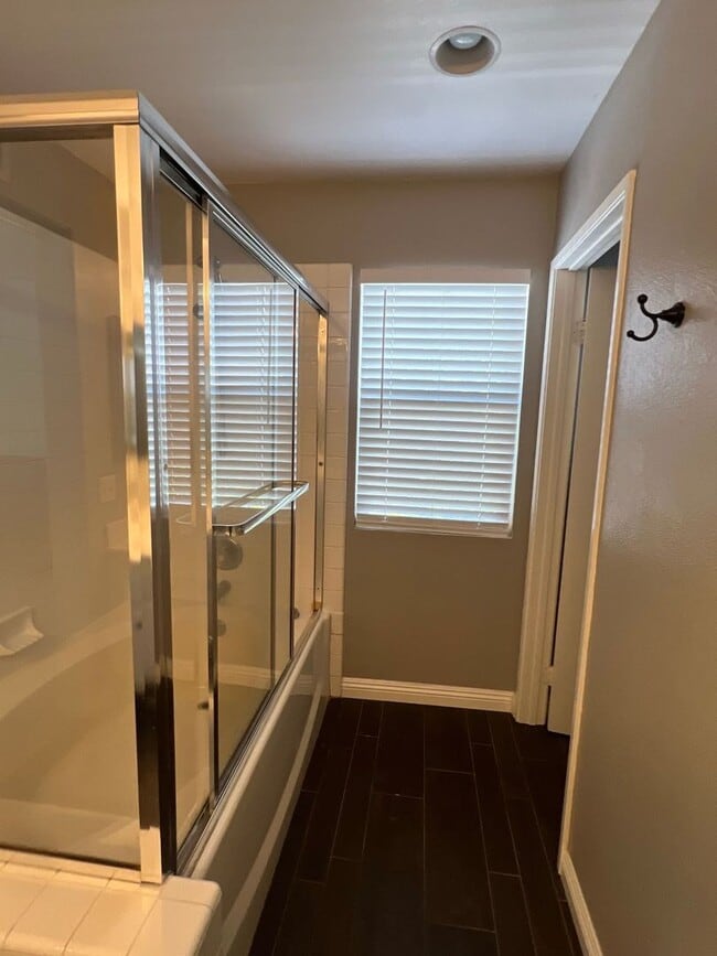 Building Photo - Welcome Home to Your Temecula Retreat!