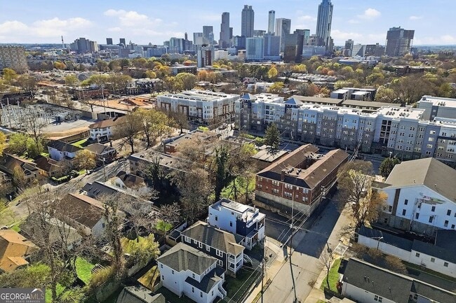 Building Photo - 501 Rankin St NE