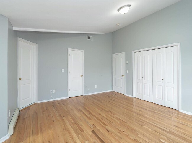 Building Photo - 30 A Hickory Rd