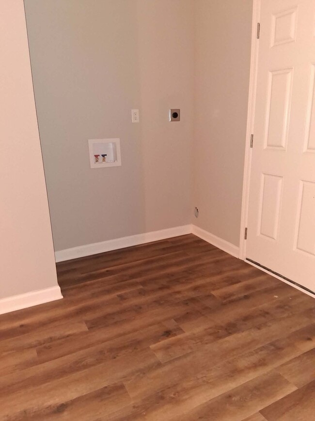 Building Photo - 1115 TN-179