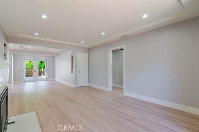 Building Photo - 6223 Carpenter Ave