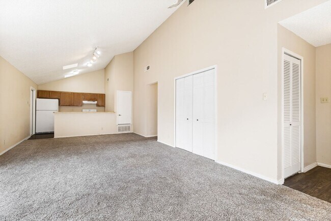 Building Photo - 13778 George Rd