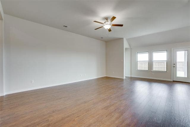 Building Photo - 16625 Hidden Cove Dr