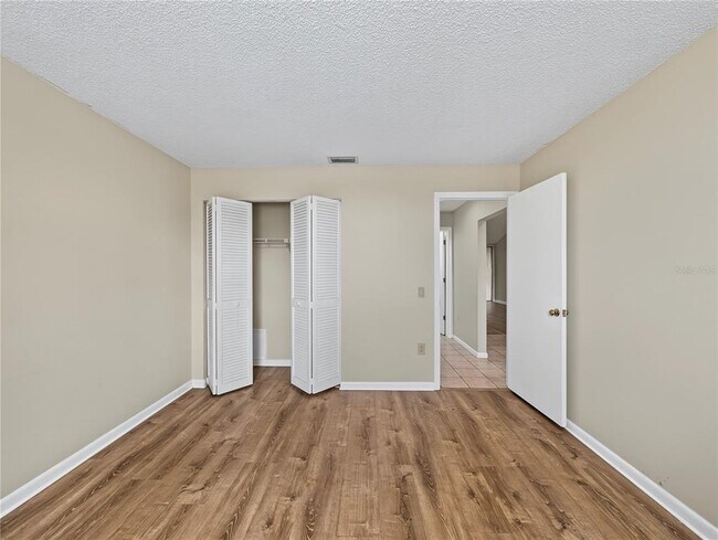 Building Photo - 4554 Morningside