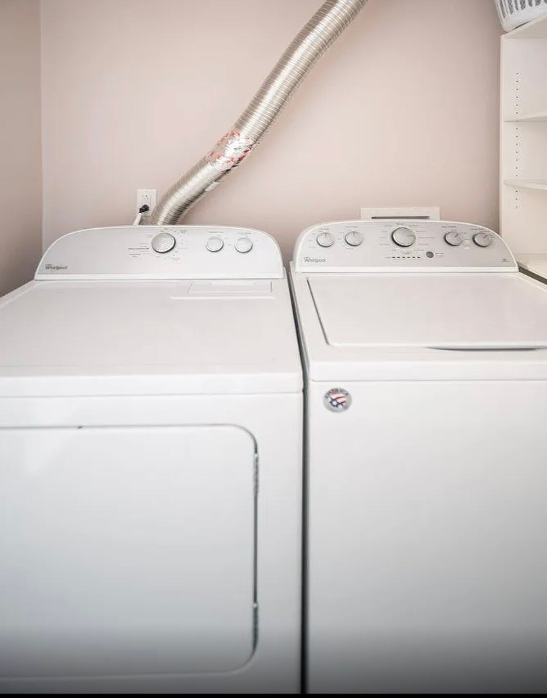 Building Photo - 121 Birdseye View Dr