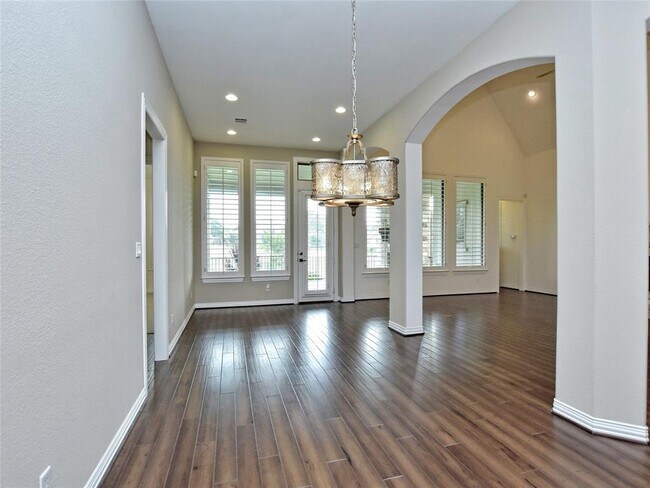 Building Photo - 300 Flintlock Dr