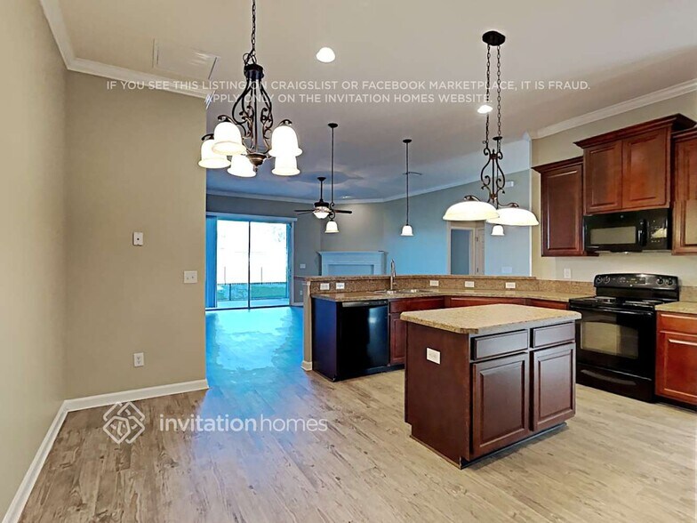 Building Photo - 4012 Sandhill Crane Terrace