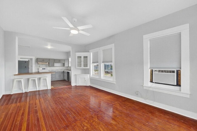 Building Photo - 3021 Co Rd 467