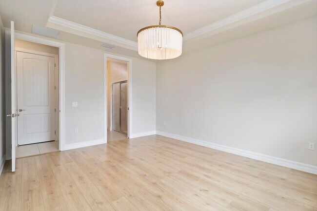 Building Photo - 8289 Vaulting Dr