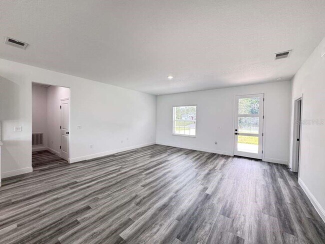Building Photo - 5998 SW 128th St Rd