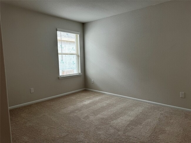 Building Photo - 2620 Rambling Rd