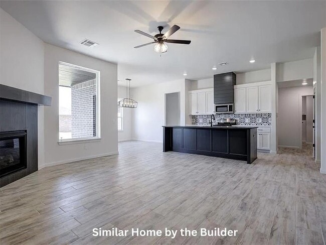 Building Photo - 2004 W Flintlock Wy