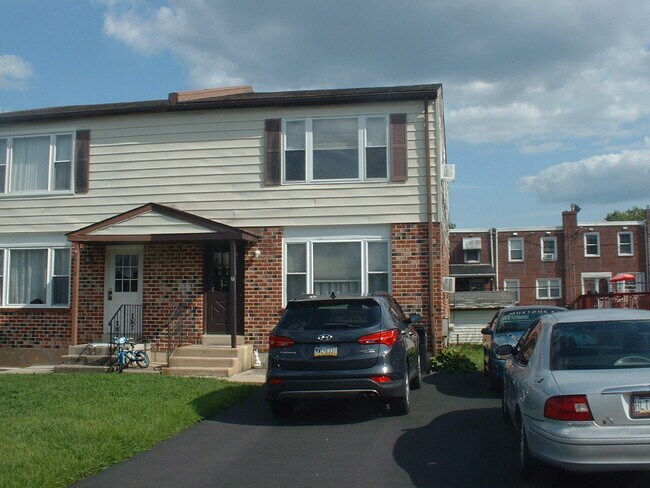 Building Photo - 7 Alicia Ct