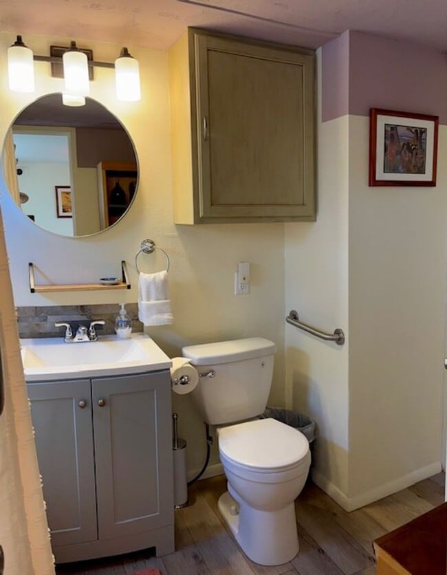 Building Photo - 1/2 Off First Month Rent Till December 31s...