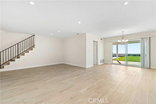 Building Photo - 30127 Vía Borica