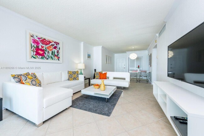 Building Photo - 2501 S Ocean Dr