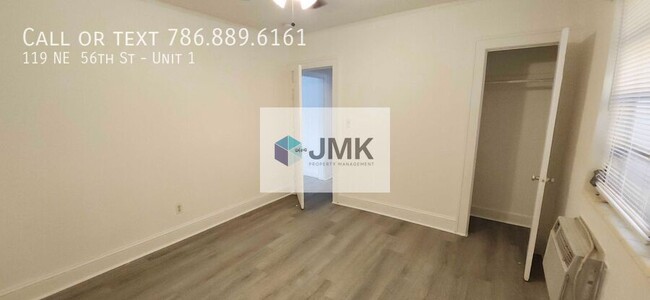 Building Photo - 119 NE 56th St